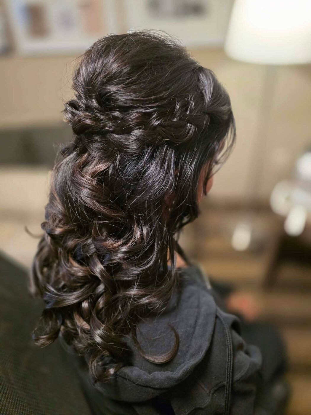Romantic half-up style with loose waves
